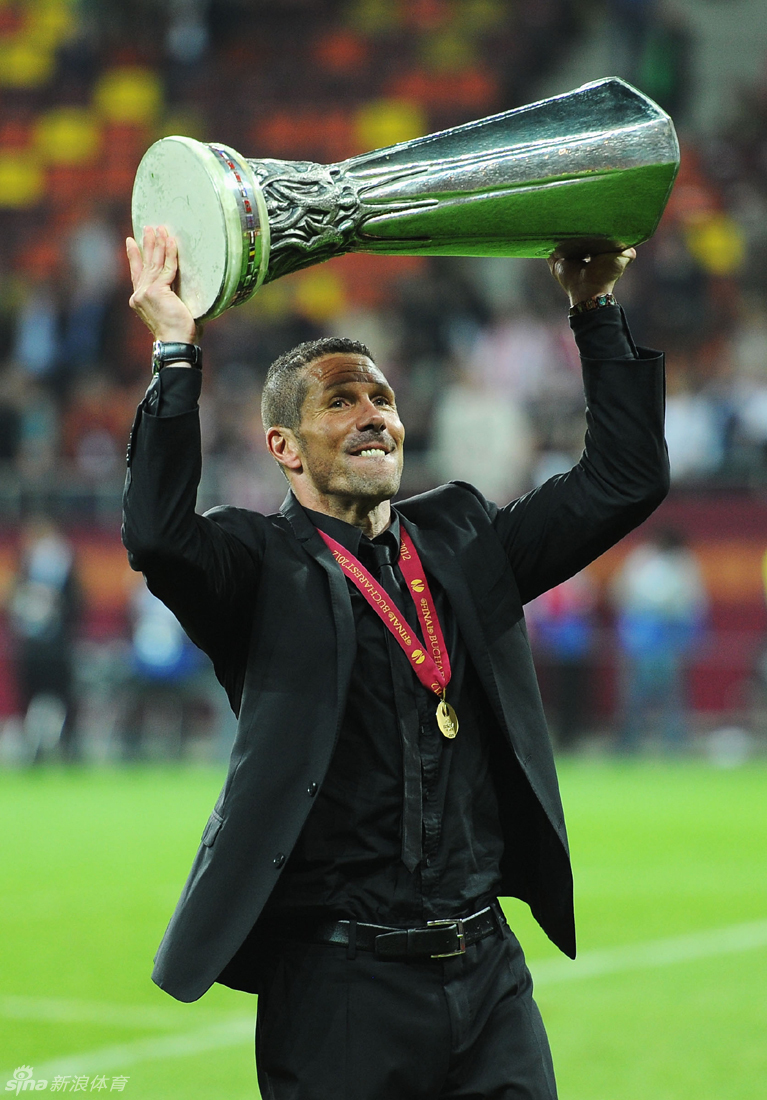 爱游戏娱乐-欧联倒计时，马德里竞技转会期绝杀压哨，细节引发关注，质疑声仍在，纪律约束更严格的简单介绍