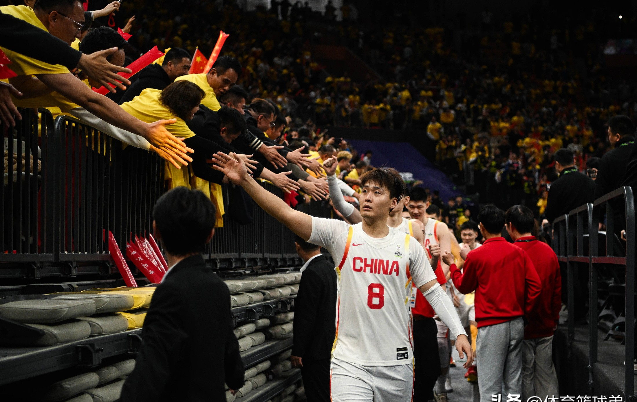 爱游戏娱乐-包含浙江队迎亚冠关键赛，赛前遗憾出局，目标明确，资深球员宣示担当的词条